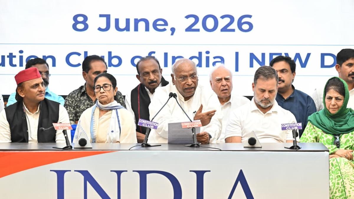 INDIA Bloc Demands Resignation of Education Minister Pradhan