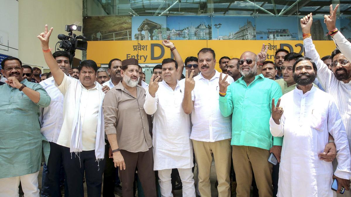 Madhya Pradesh Congress MLAs Depart for Bengaluru Ahead of Elections
