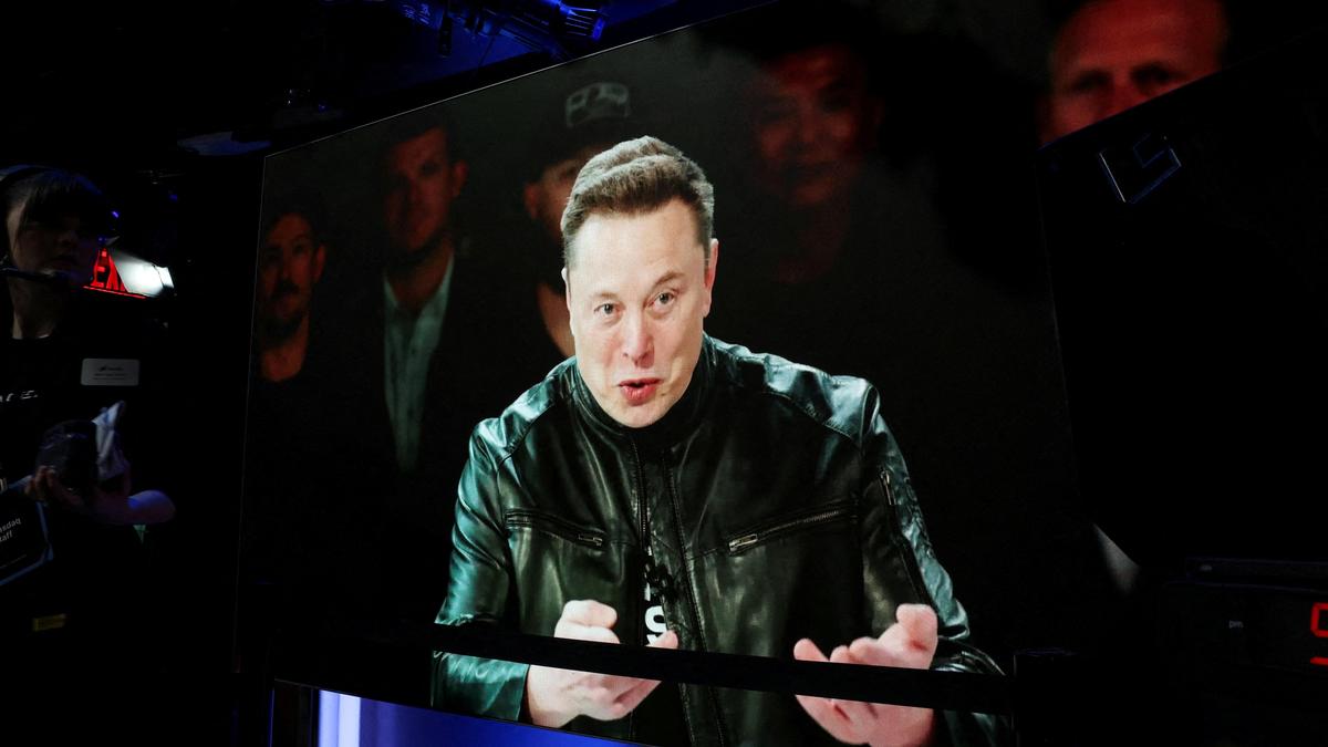 Elon Musk Becomes World's First Trillionaire with SpaceX IPO