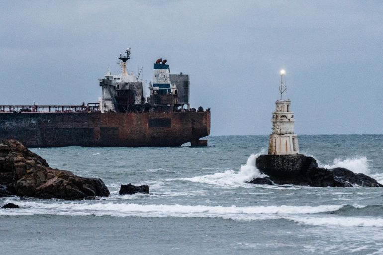 UK Royal Marines Intercept Russian Oil Tanker in English Channel