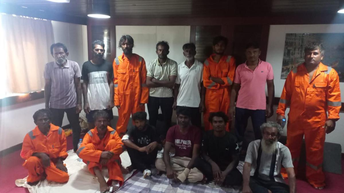 All 14 Crew Members Rescued After Dhow Engine Failure Near Oman