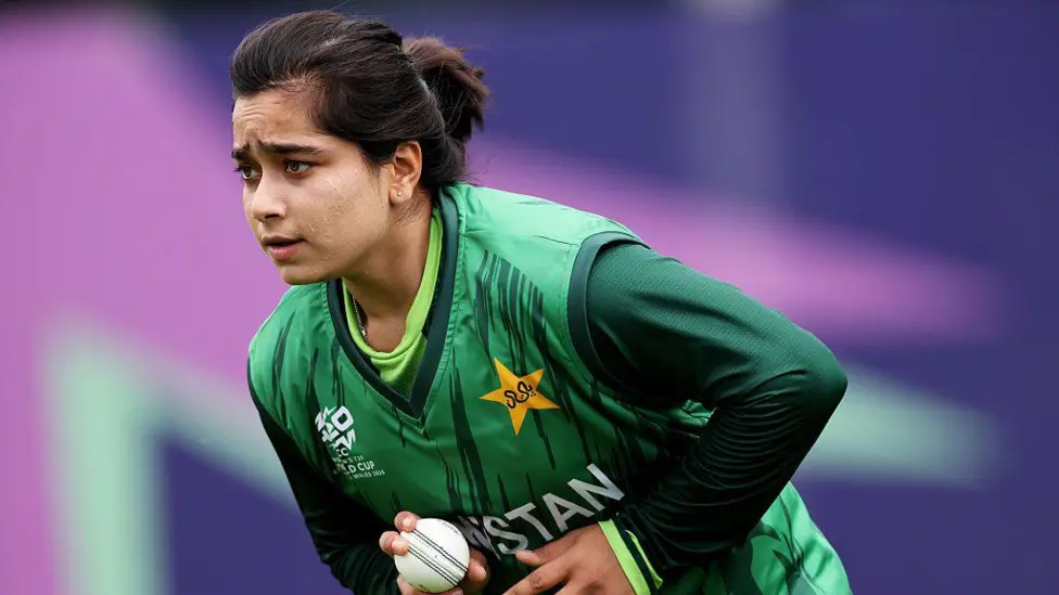 Pakistan's Fatima Sana Joins Birmingham Phoenix for The Hundred