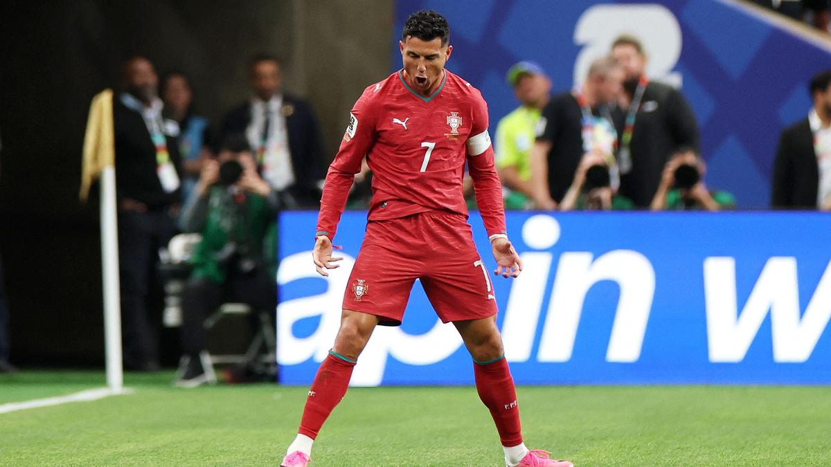 Cristiano Ronaldo Scores Twice as Portugal Defeats Uzbekistan 5-0
