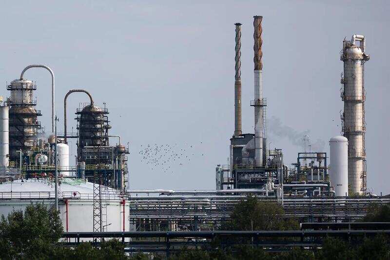 Russia Turns to India for Gasoline Amid Domestic Shortages