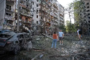 Kyiv Endures Significant Attack as Zelenskyy Issues Warning