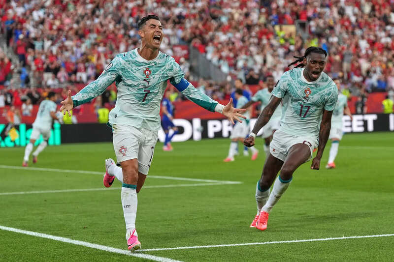 Croatia Coach Criticises Refereeing After World Cup Defeat to Portugal