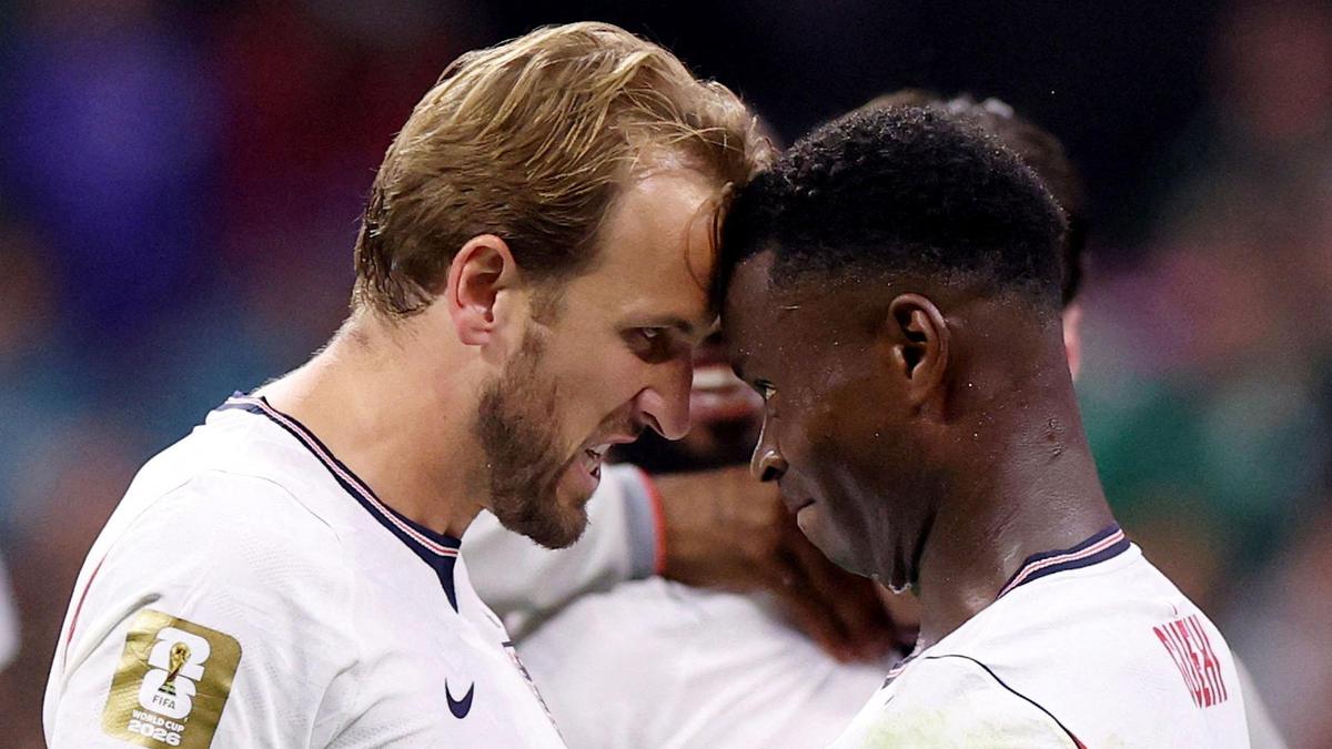 FIFA World Cup 2026: Ten-Man England Defeats Mexico to Reach Quarters