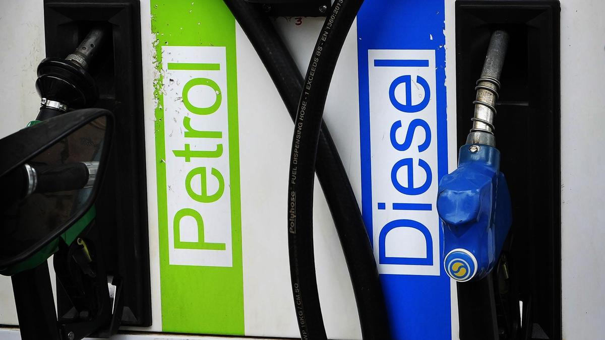 Indian Minister Dismisses Engine Damage Claims Over E20 Fuel Usage