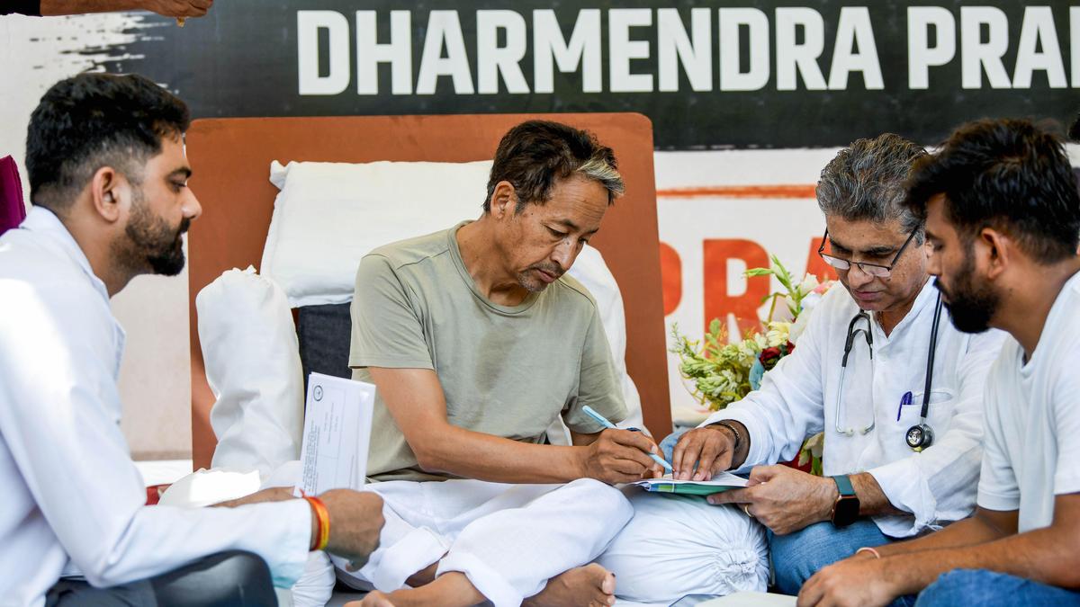 Activist Sonam Wangchuk Enters 18th Day of Hunger Strike in Delhi