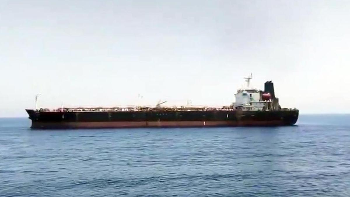 Indian Authorities Advise Against Sailor Deployment in Hormuz Strait