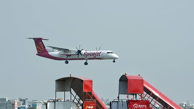 SpiceJet Fined ₹1 Lakh for Deceptive Booking Practices