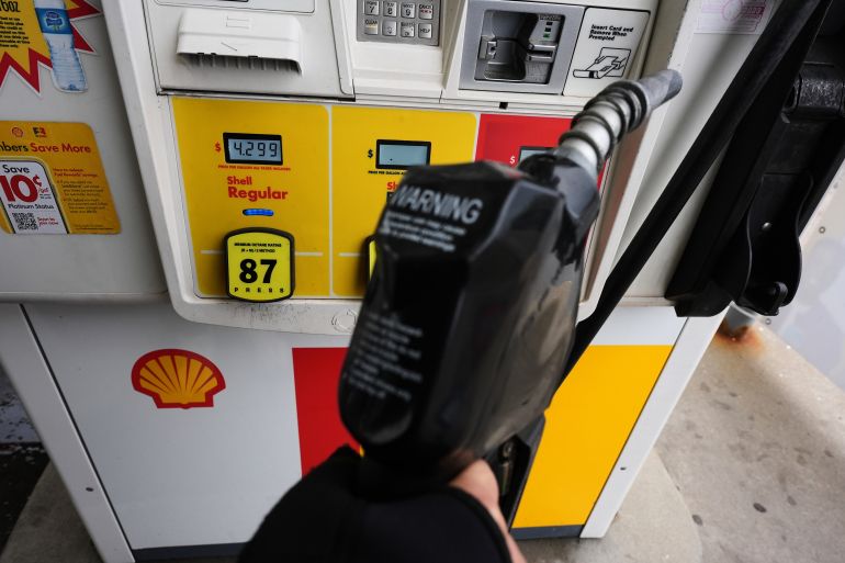 Oil Prices Exceed $100 Amid Middle East Conflicts and Attacks