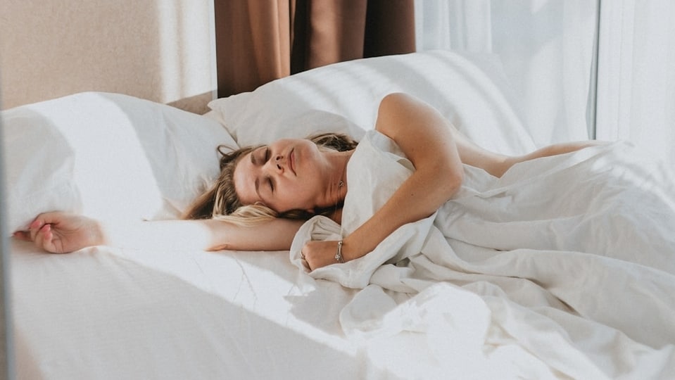 Heart Surgeon Highlights Critical Importance of Sleep for Health