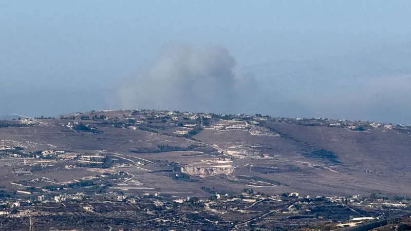 Israeli Airstrike in South Lebanon Leaves One Dead and Twelve Injured