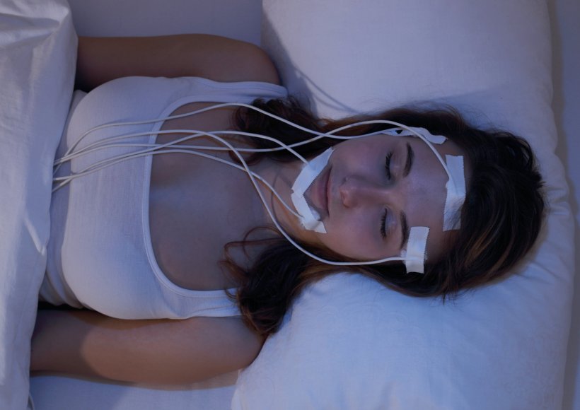 Study Links Sleep Patterns to Alzheimer's Disease Risk