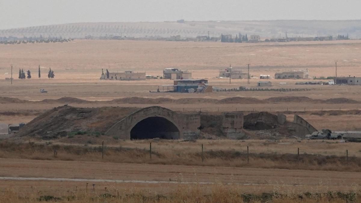 Israeli Strikes Target Syrian Air Base Following Turkish Delegation Visit