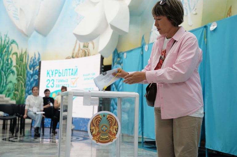Kazakhstan Holds Snap Parliamentary Elections Amid Political Change