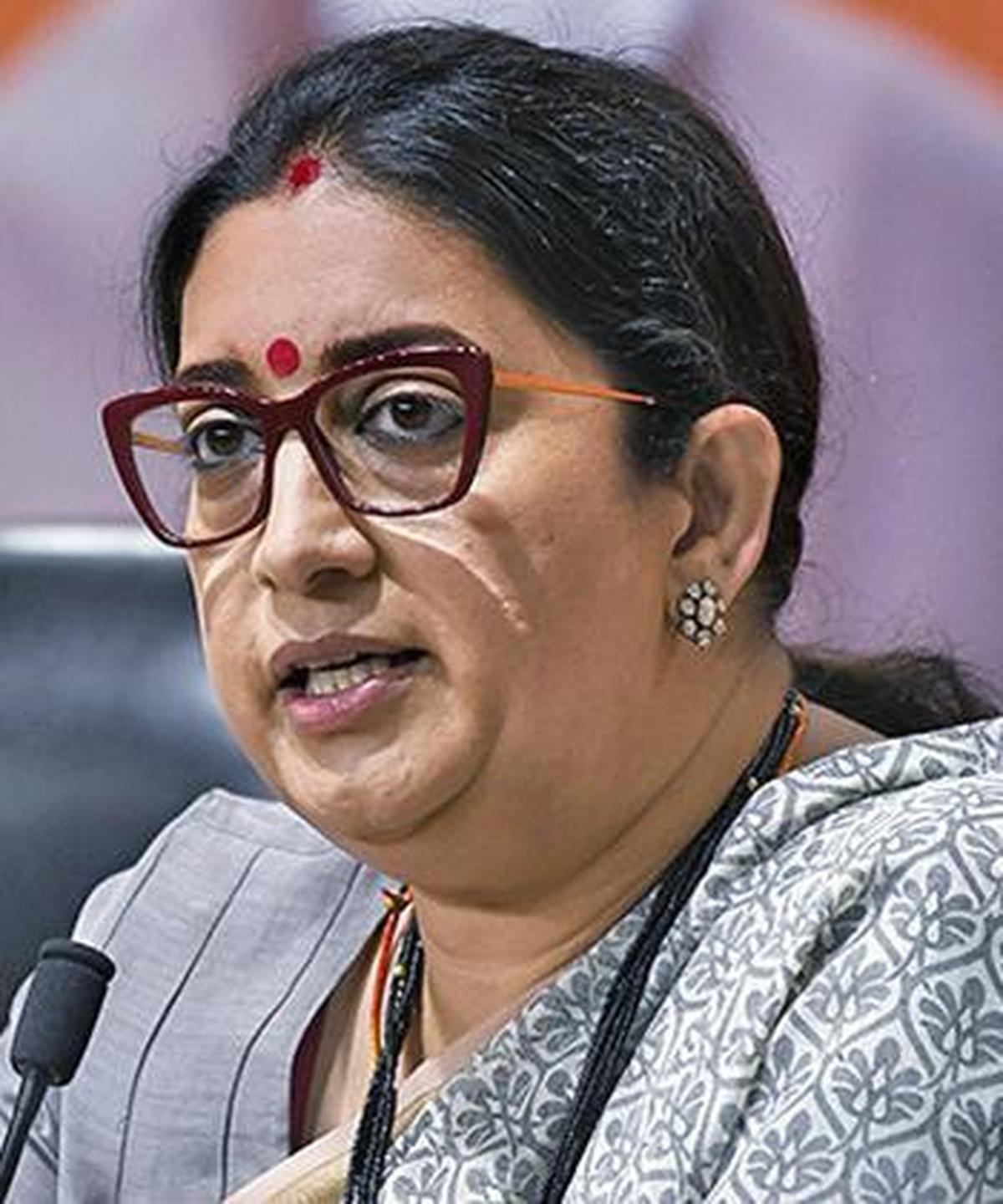 Smriti Irani Calls on Rahul Gandhi to Support Women's Quota