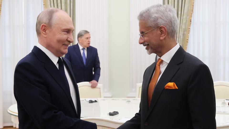 Putin Promises Energy and Fertiliser Supplies to India Amid Crises