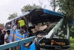 Deadly Bus Crash in Hyderabad: Six Lives Lost, Many Injured