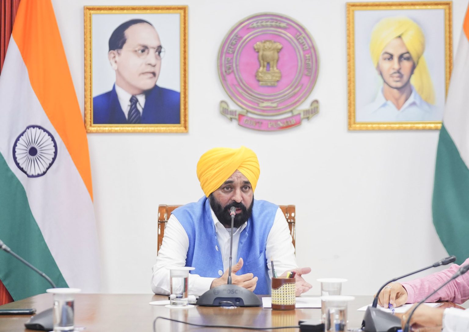 Punjab Government Issues Show-Cause Notices to Absent Employees