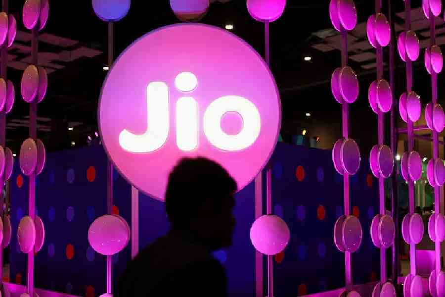 Akash Ambani Reflects on Jio's 10 Years of Digital Evolution