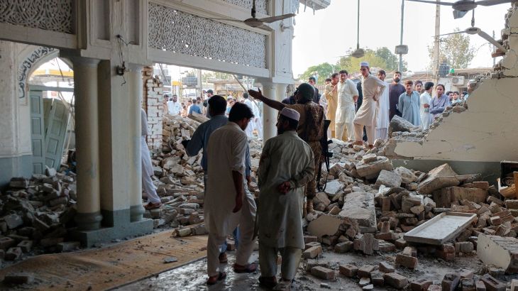 Suicide Bombing at Mosque in Pakistan Claims 27 Lives