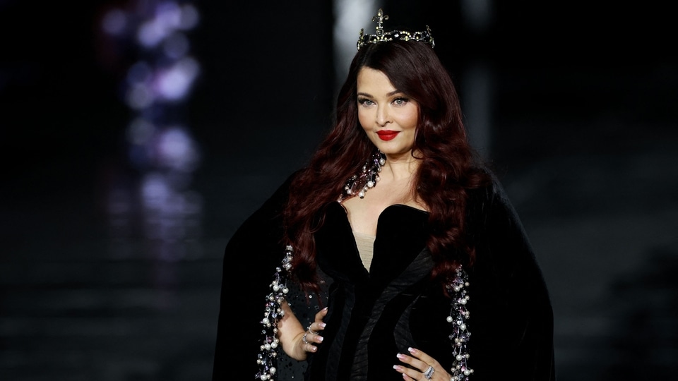 Aishwarya Rai Bachchan Stuns at Paris Fashion Week with Global Stars
