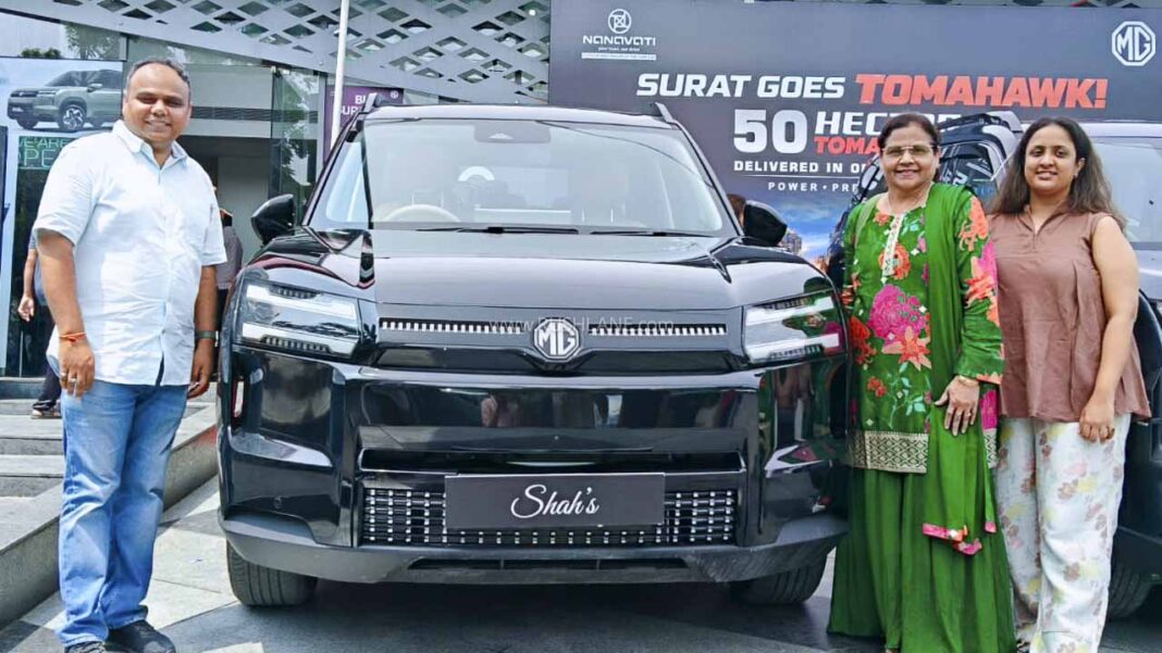 MG Motor Delivers First Batch of Hector Tomahawk EVs in Surat