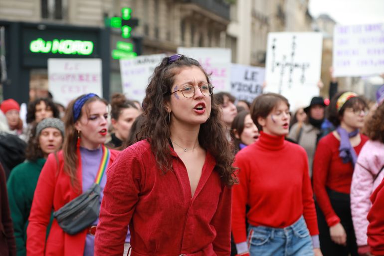 France to Close Hundreds of Schools Amid Ongoing Student Protests