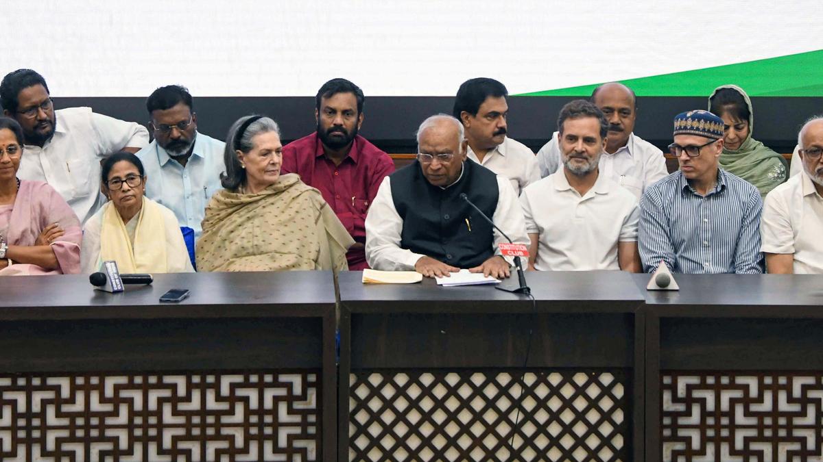 Mamata Banerjee's Visit to Delhi Sparks INDIA Bloc Speculation