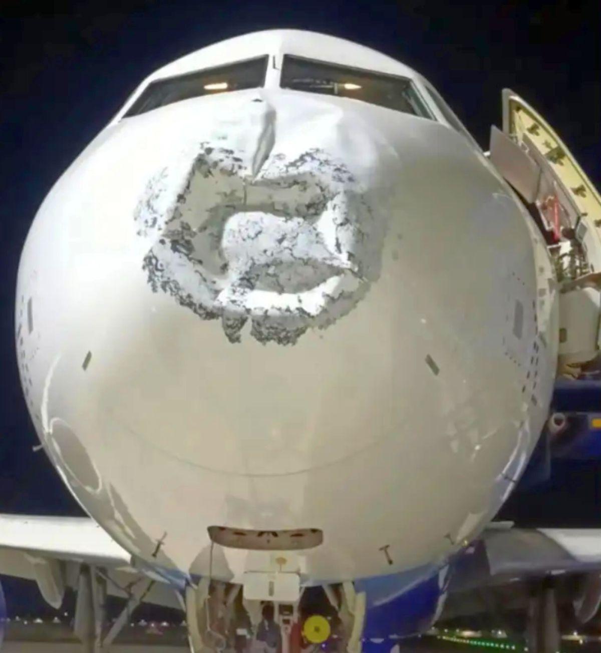 IndiGo Flight Struck by Lightning During Patna to Lucknow Journey