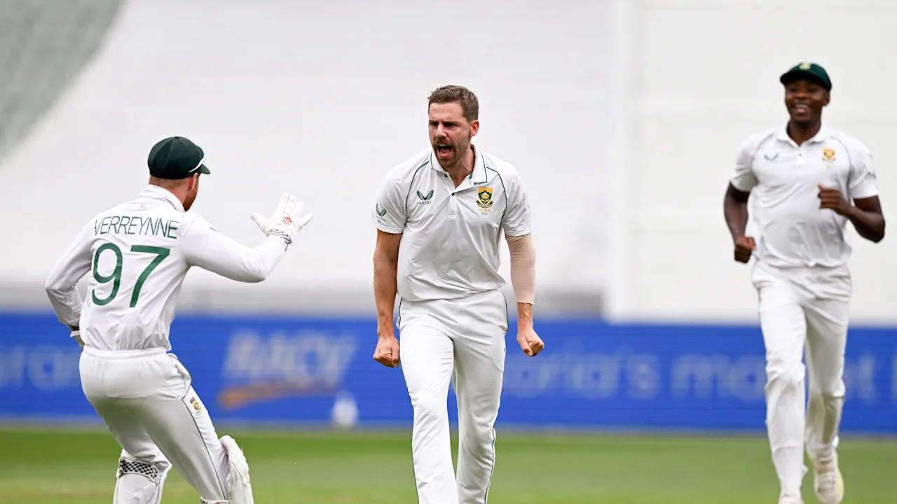 South Africa Names Squad for First Test Against Australia in Durban