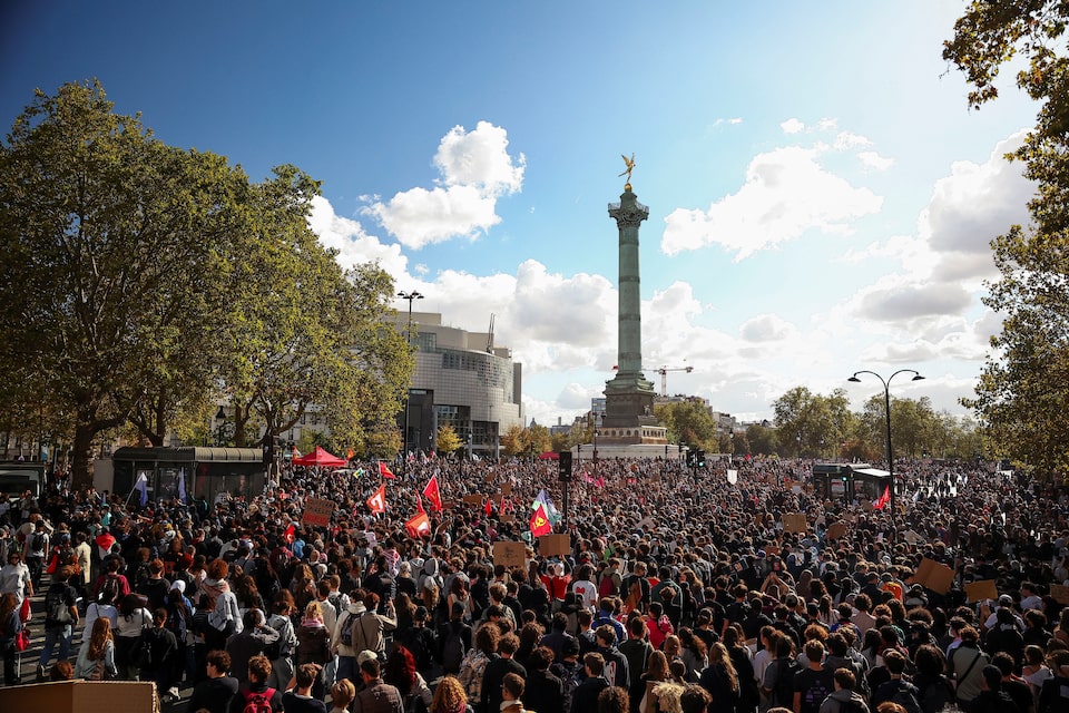 France Faces Student Protests Amid Educational Discontent