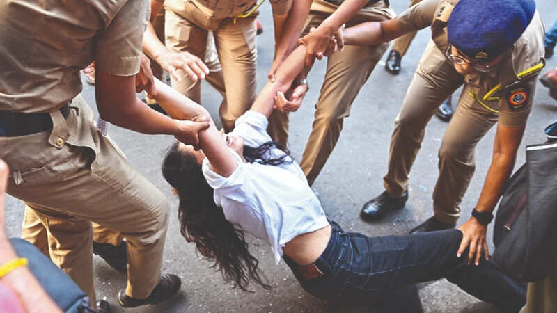 FIRs Filed Against Aaditya and Amit Thackeray: Charges Explained
