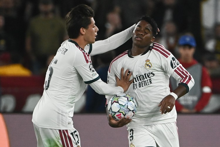Real Madrid Triumphs 4-3 Against Roma in Thrilling Match
