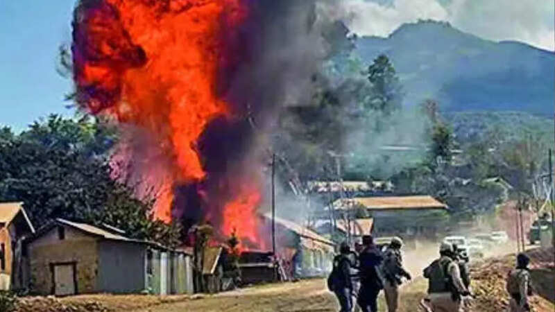 Manipur Violence: One Dead, 15 Homes Set Ablaze in Kamjong