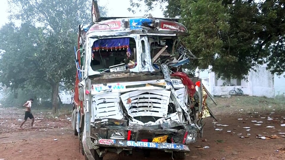 Tragic Truck Accident Claims 15 Lives Near Gwalior Temple