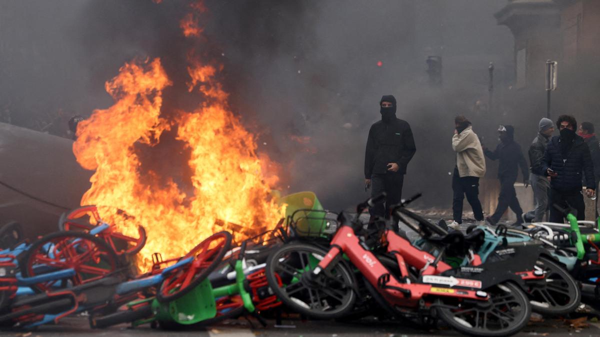 France Deploys Military to Support Police Amid Ongoing Protests