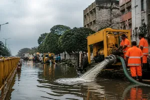 Chennai Reopens 22 Subways Following Heavy Rain and Flooding