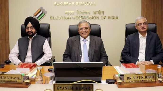 Cabinet Secretariat Declines Action on Election Commissioners' Complaints