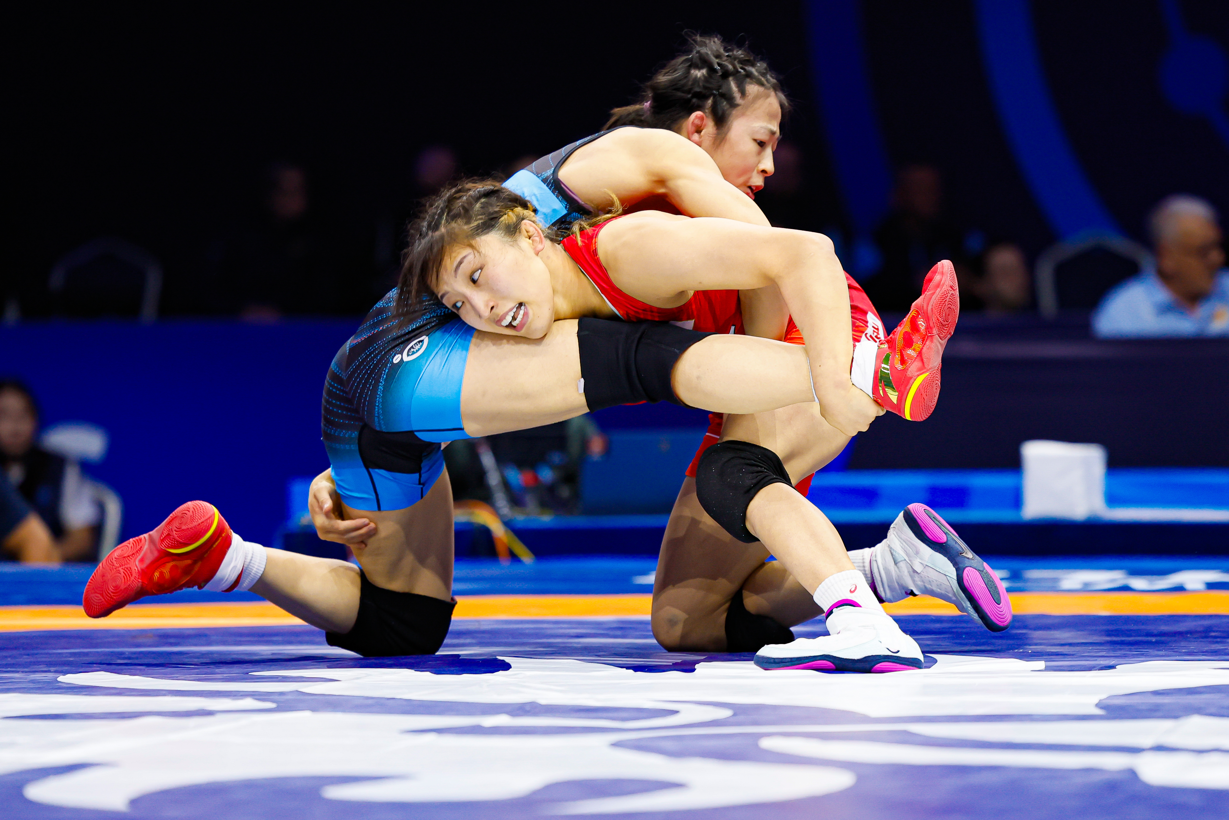 Two Indian Women Wrestlers Reach Finals at World Championships