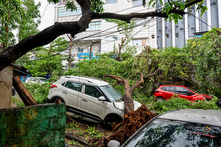 Severe Weather Hits Raipur as Schools Close Due to Cyclone Arnab