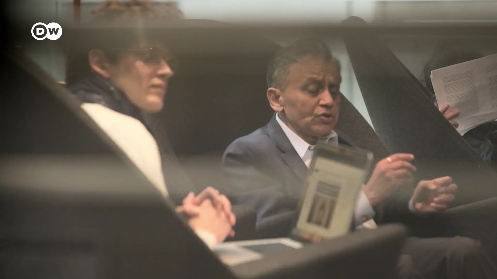 Press Monitor: Die wichtigsten Nachrichten des Tages – Geopolitik, Gesellschaft und globale Herausforderungen im Fokus