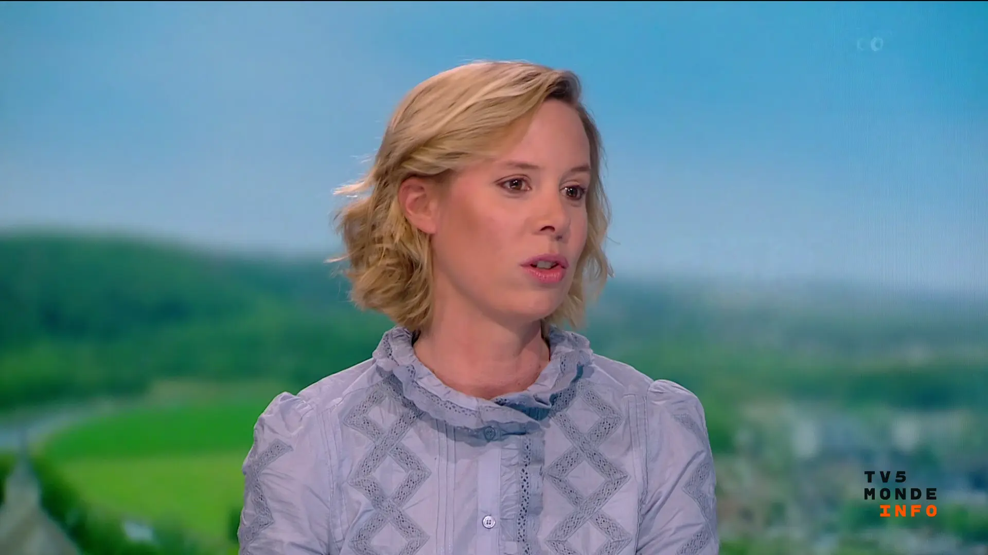 Crises géopolitiques, flambée des prix et tensions sociales : l'actualité mondiale en un coup d'œil